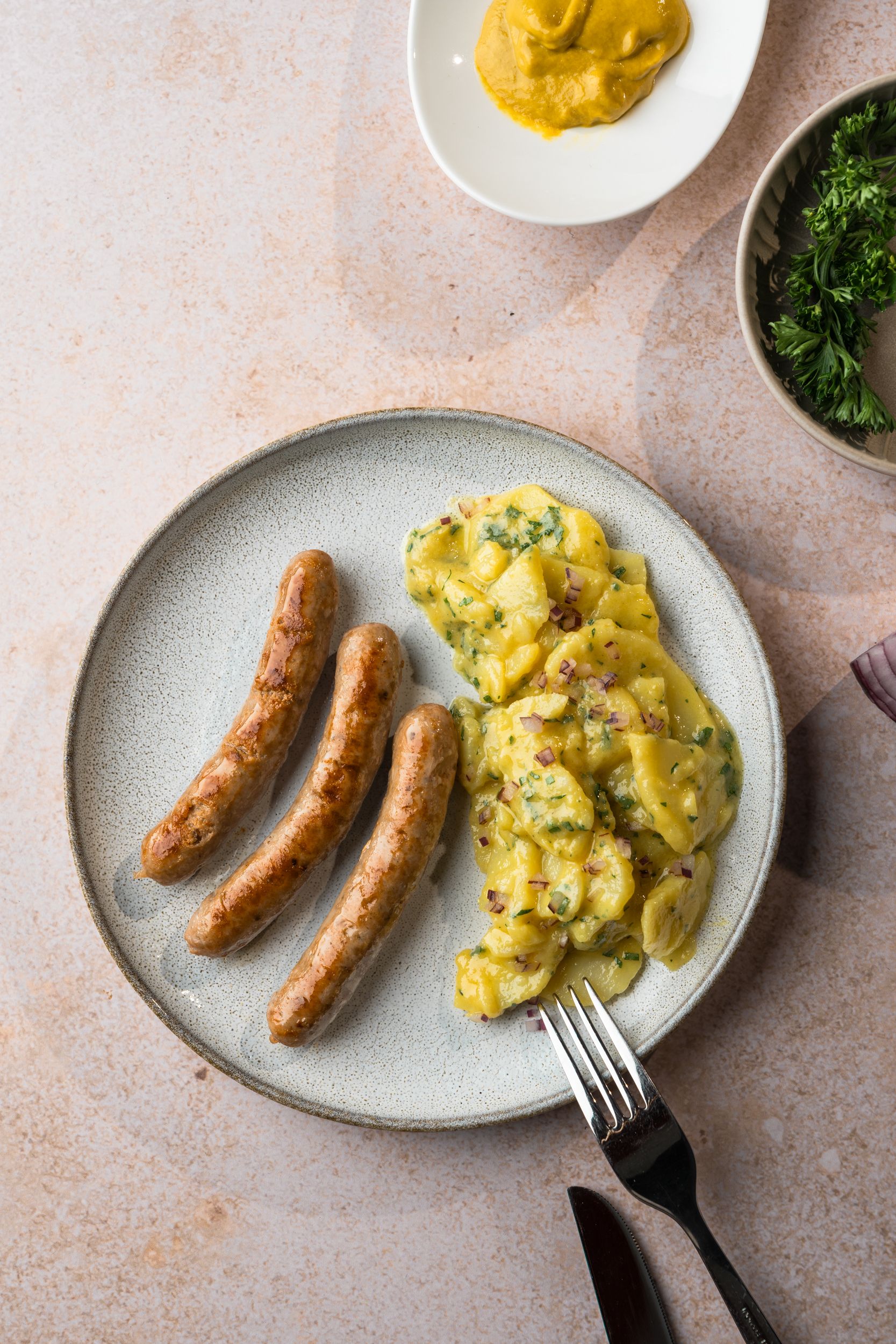 Südtirol Siebenförcher Bratwurst nannls SchwarzLanerAnna Web 2